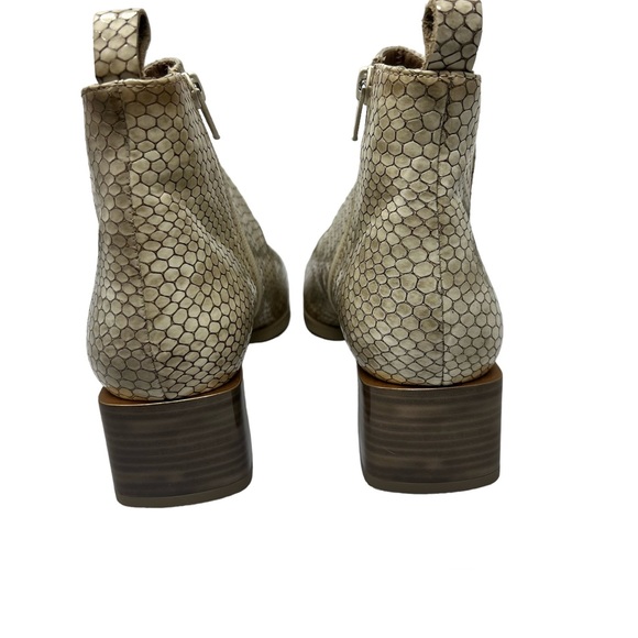 BNIB HISPANITAS Boots - Picture 4 of 6